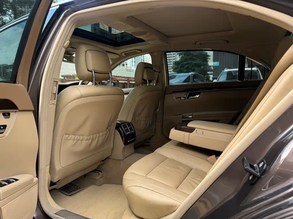 Mercedes-Benz S-Class 2010 — фото 8