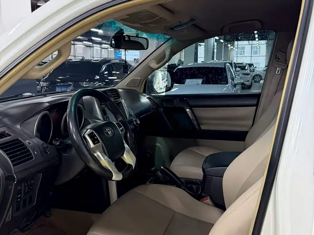 Toyota Prado 2011