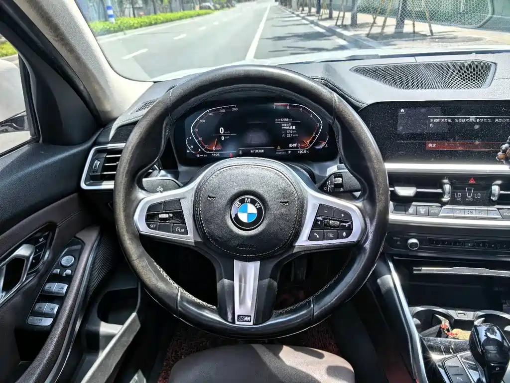 BMW 3 Series 2020 — фото 9