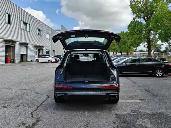 Audi Q7 2025
