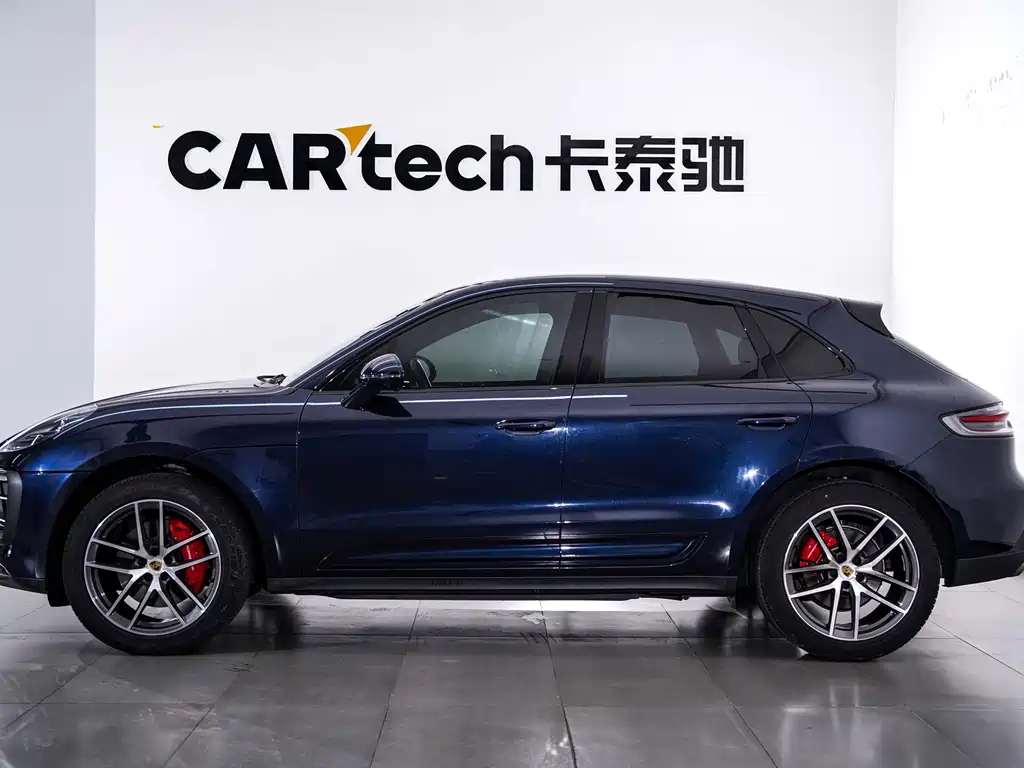 Porsche Macan 2022 — фото 21