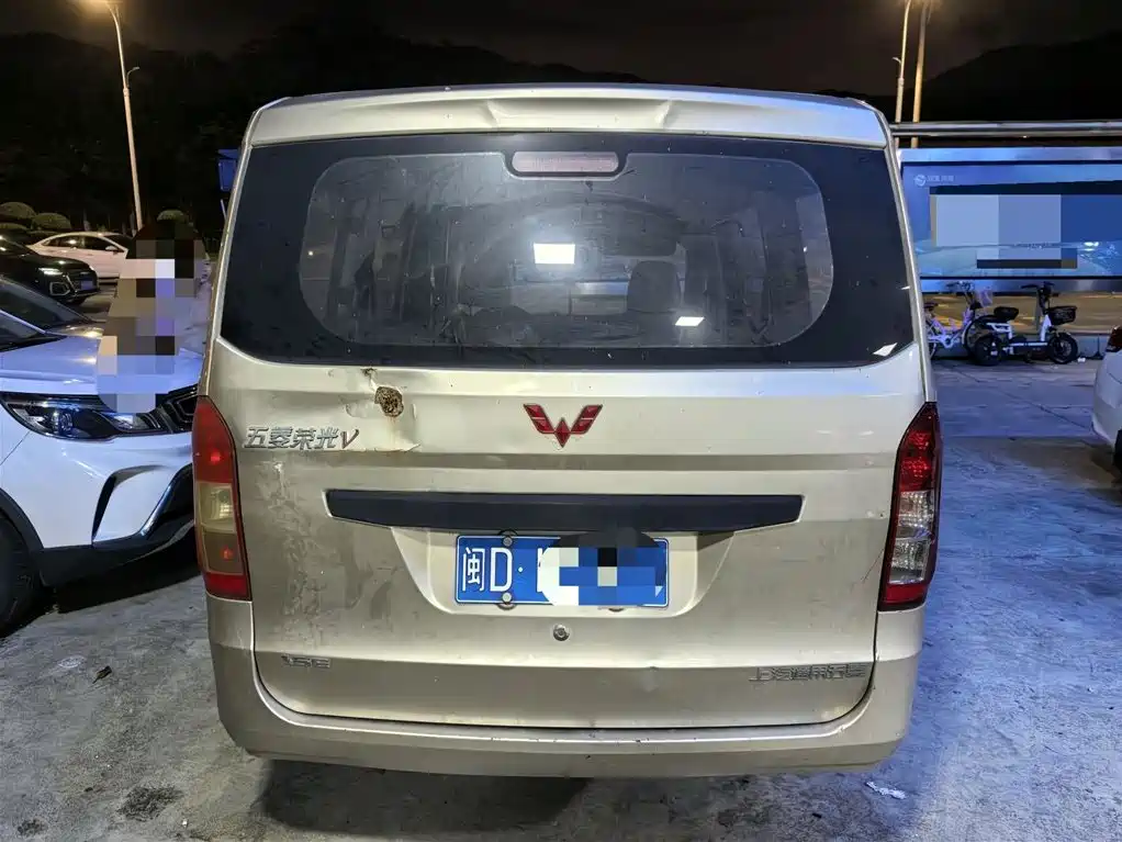 Wuling Rongguang V 2018 — фото 3