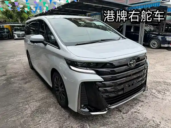 Toyota Alphard 2026