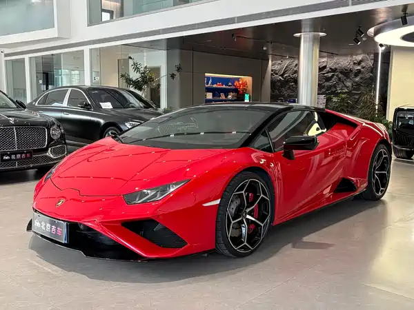 Lamborghini Huracan 2021
