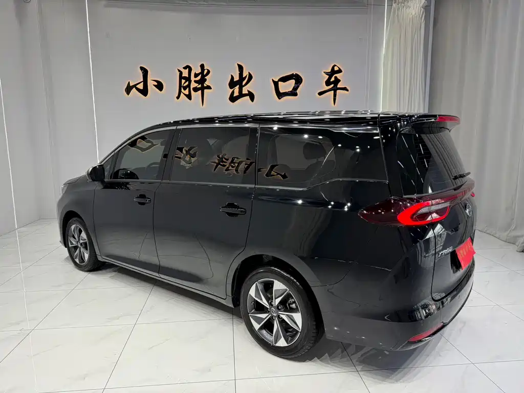 GAC Trumpchi M6 2022 — фото 6