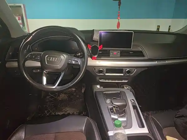 Audi Q5L 2019