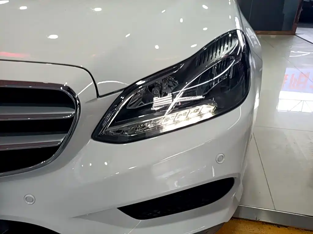 Mercedes-Benz E-Class 2016 — фото 24