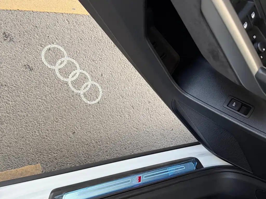 Audi Q3 2022 — фото 24