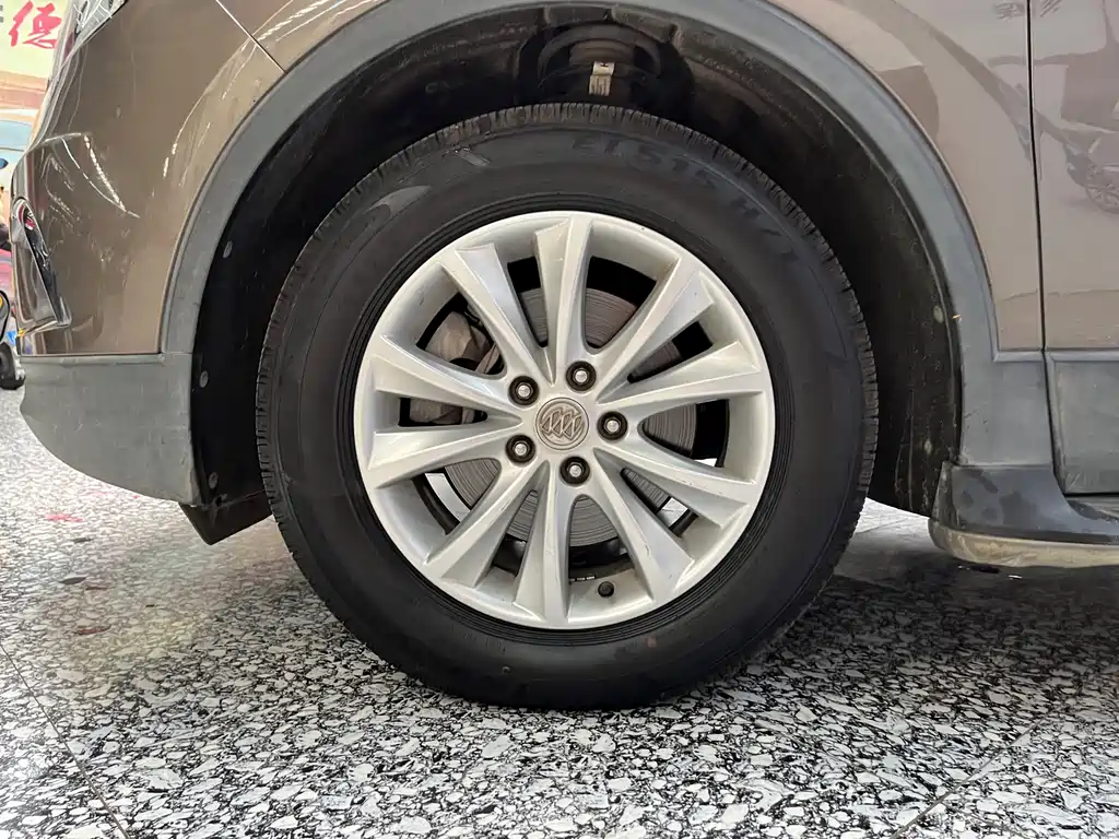 Buick Envision Plus 2015 — фото 15