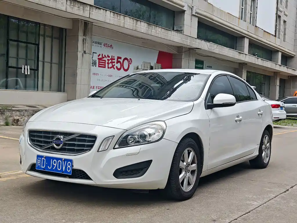 Volvo S60 2011