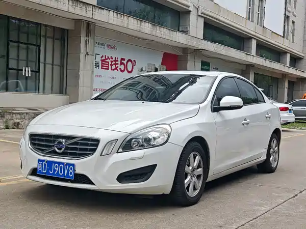 Volvo S60 2011