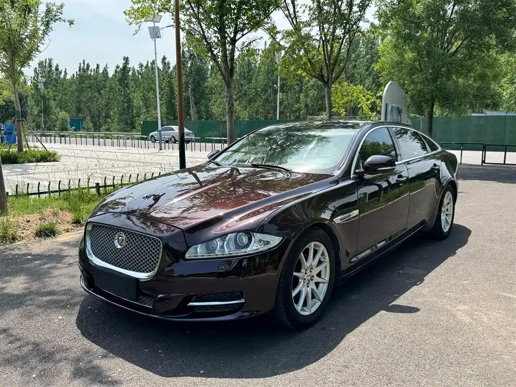 Jaguar XJ 2014