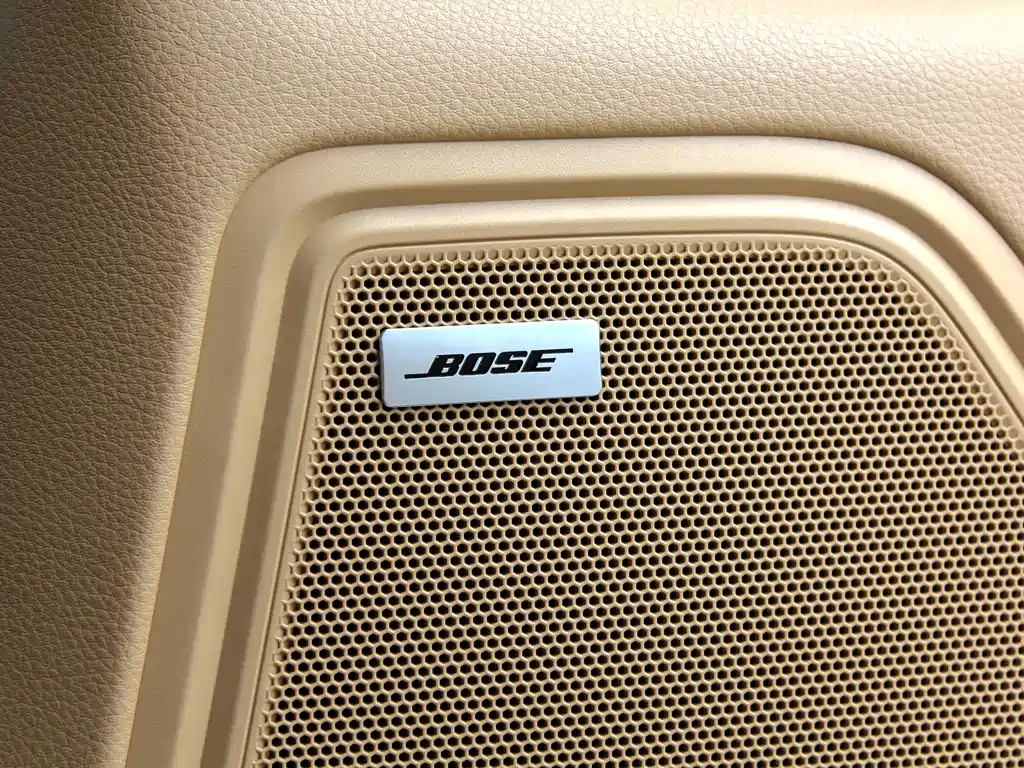 Porsche Macan 2018 — фото 17
