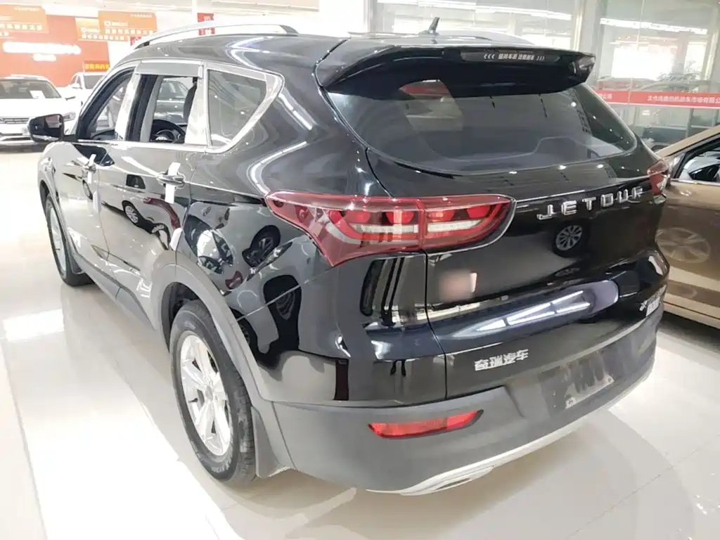 Jetour X70M 2022