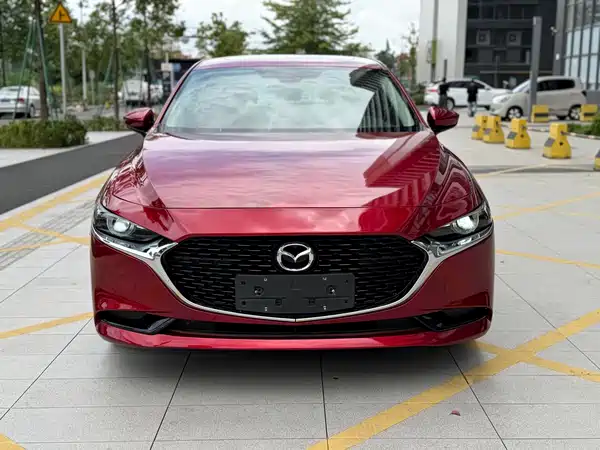 Mazda 3 Axela 2021