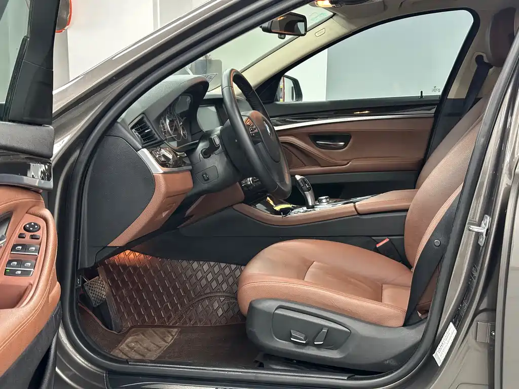 BMW 5 Series 2013