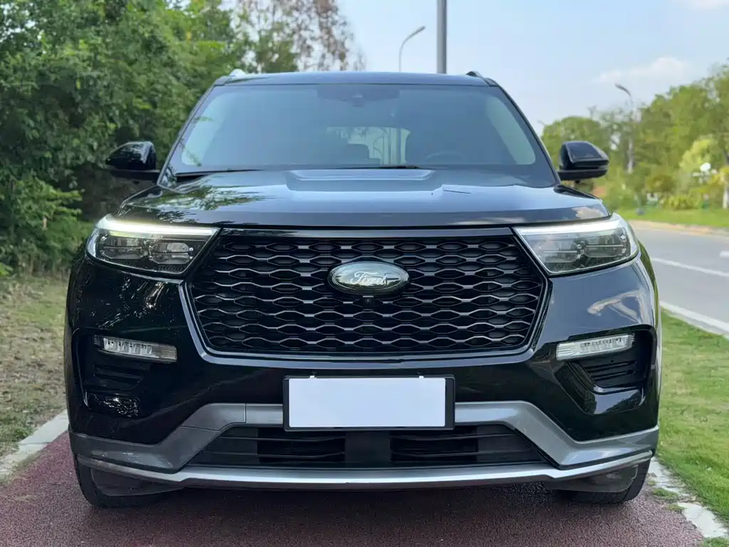 Ford Explorer 2021 — фото 2