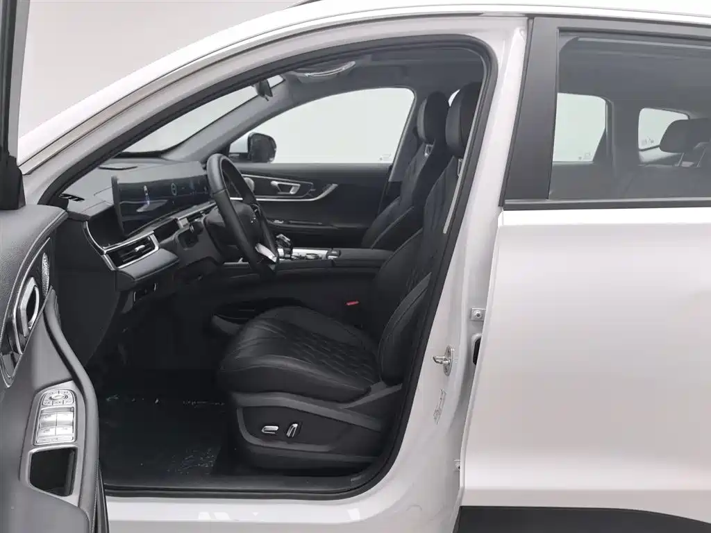 Chery Tiggo 7 PLUS 2024 — фото 10