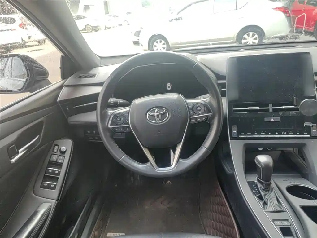 Toyota Avalon 2020 — фото 11