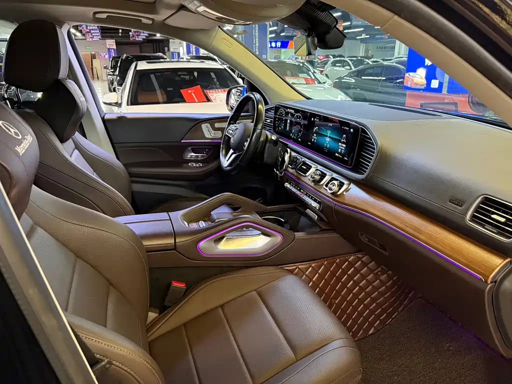 Mercedes-Benz GLE 2021 — фото 15