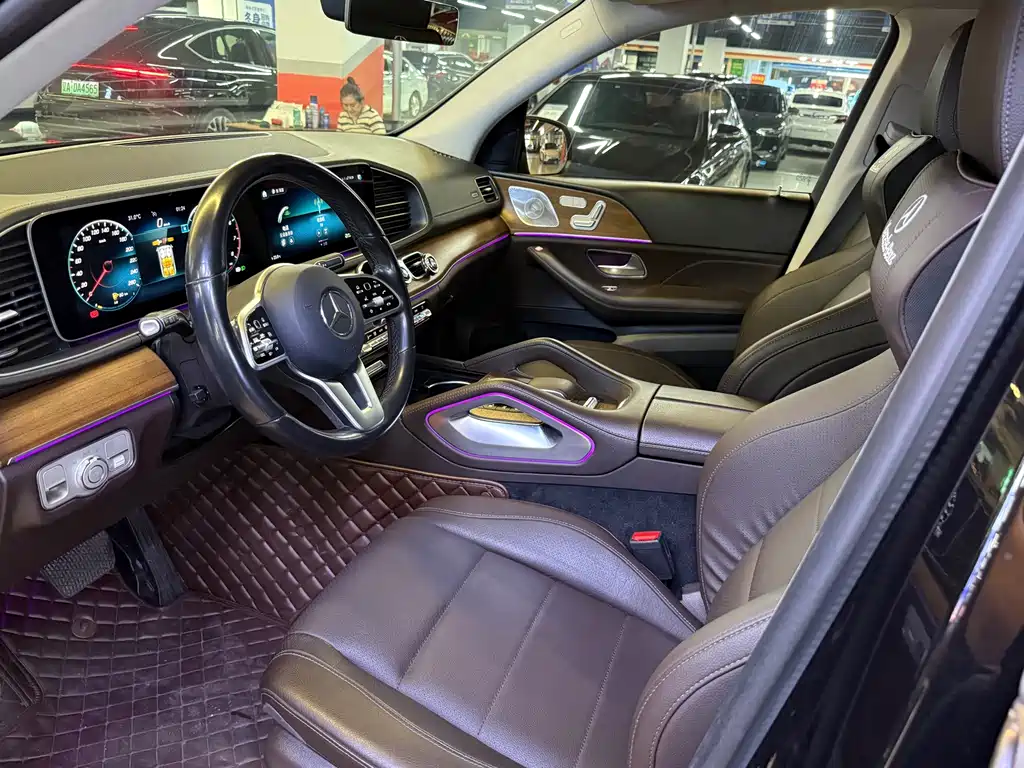 Mercedes-Benz GLE 2021 — фото 11