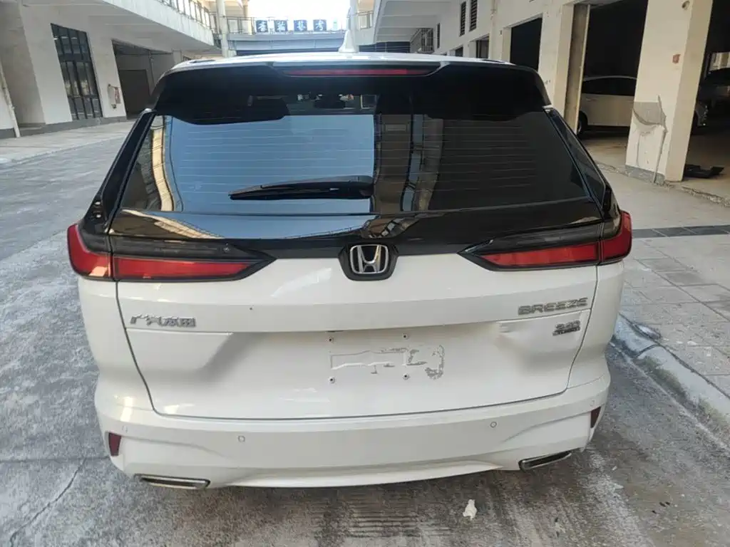 Honda Breeze 2024