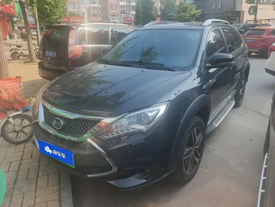 BYD Tang New Energy 2015