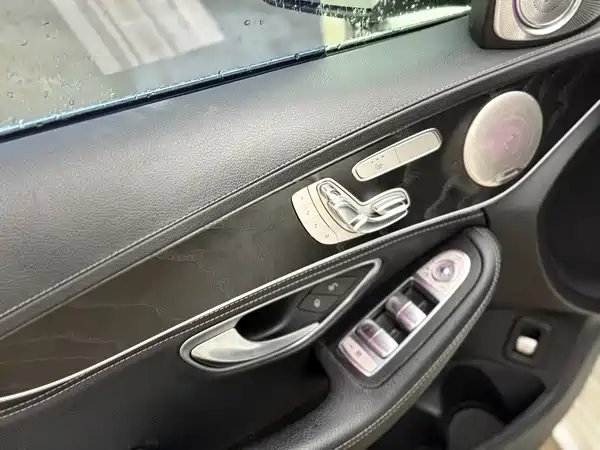 Mercedes-Benz C-Class 2018