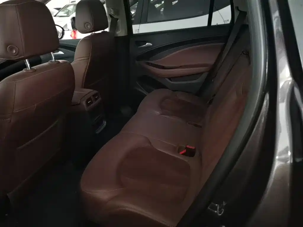 Buick Envision Plus 2016 — фото 17