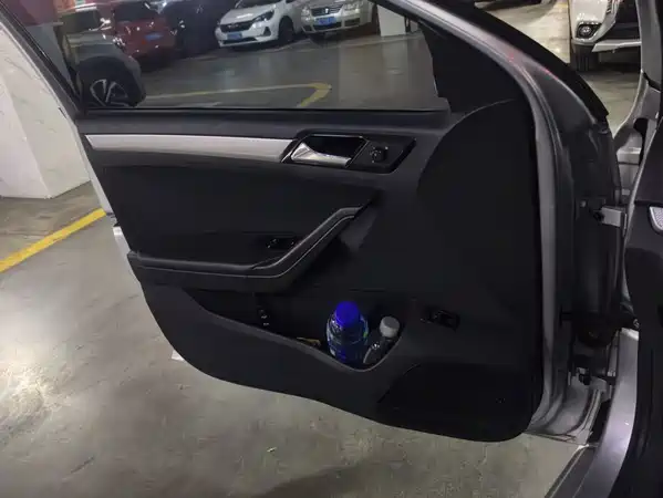 Volkswagen Jetta 2018