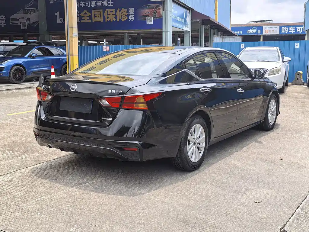 Nissan Teana 2019
