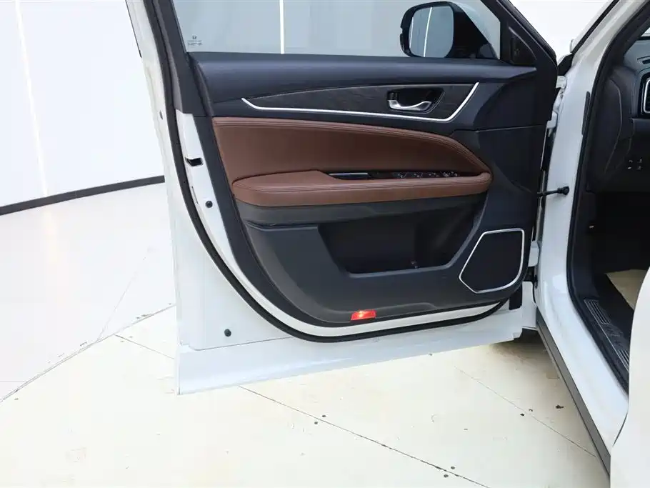 Honda UR-V 2022 — фото 13