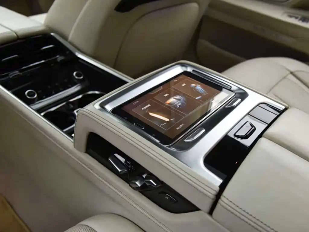 BMW 7 Series 2016 — фото 12