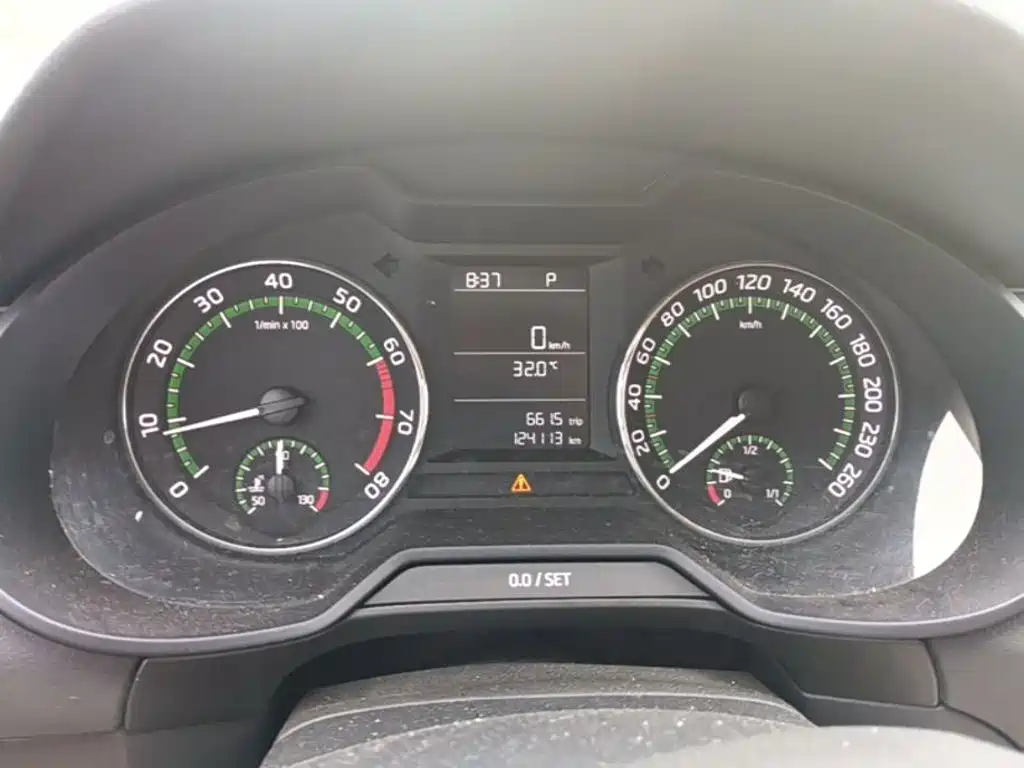 Skoda Octavia 2018 — фото 12