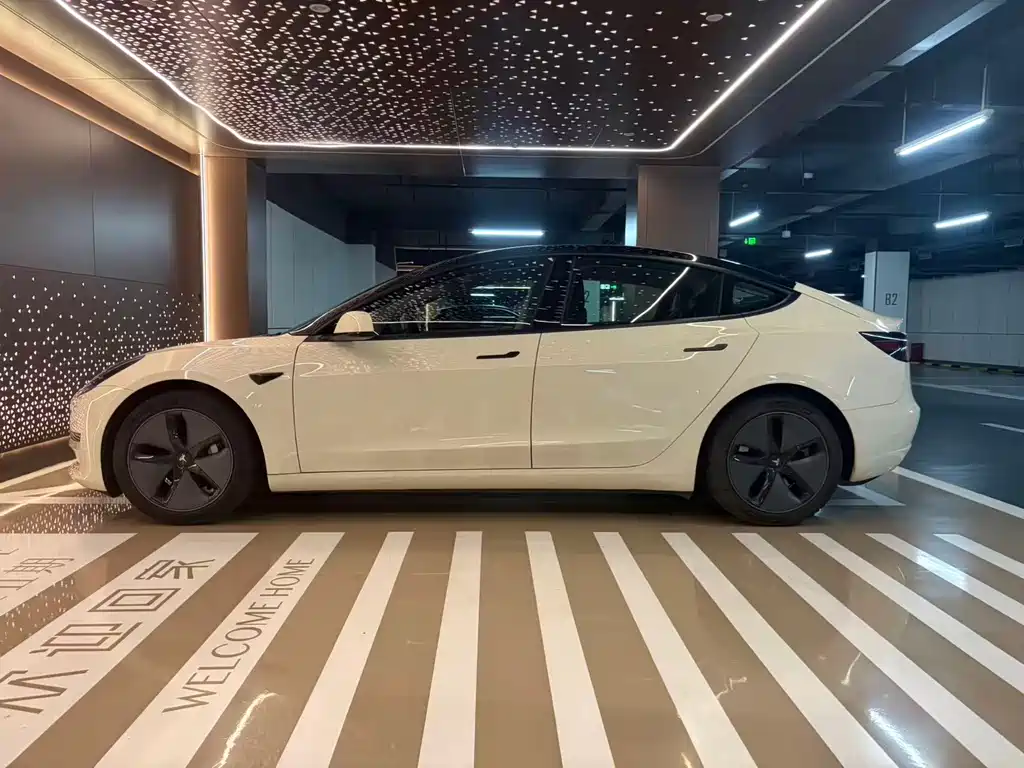 Tesla Model 3 2019 — фото 19