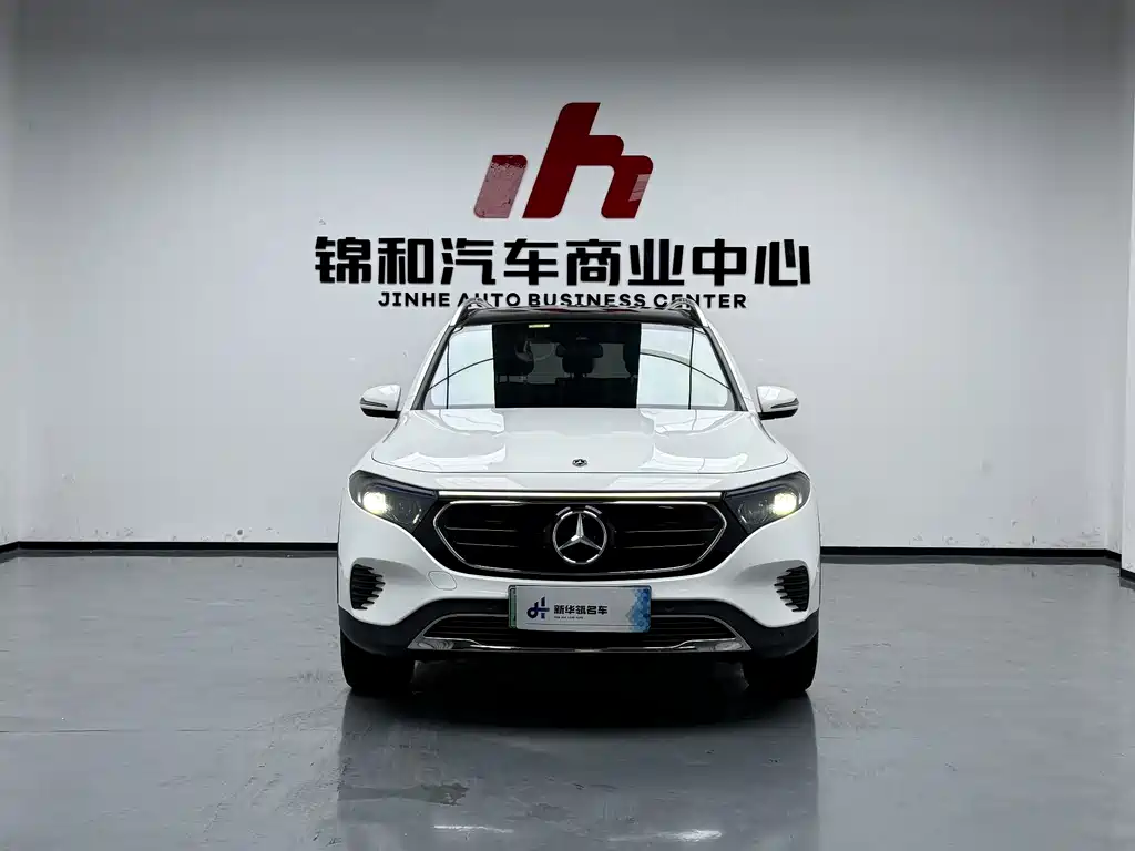 Mercedes-Benz EQB 2023