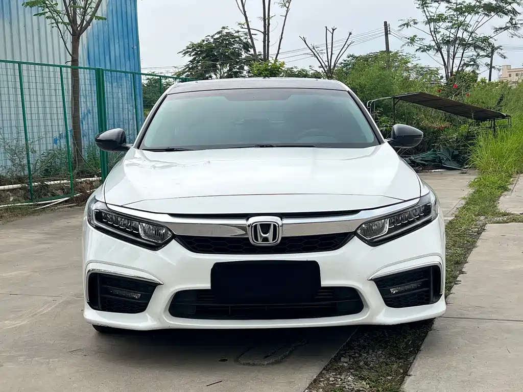 Honda Inspire 2019 — фото 2