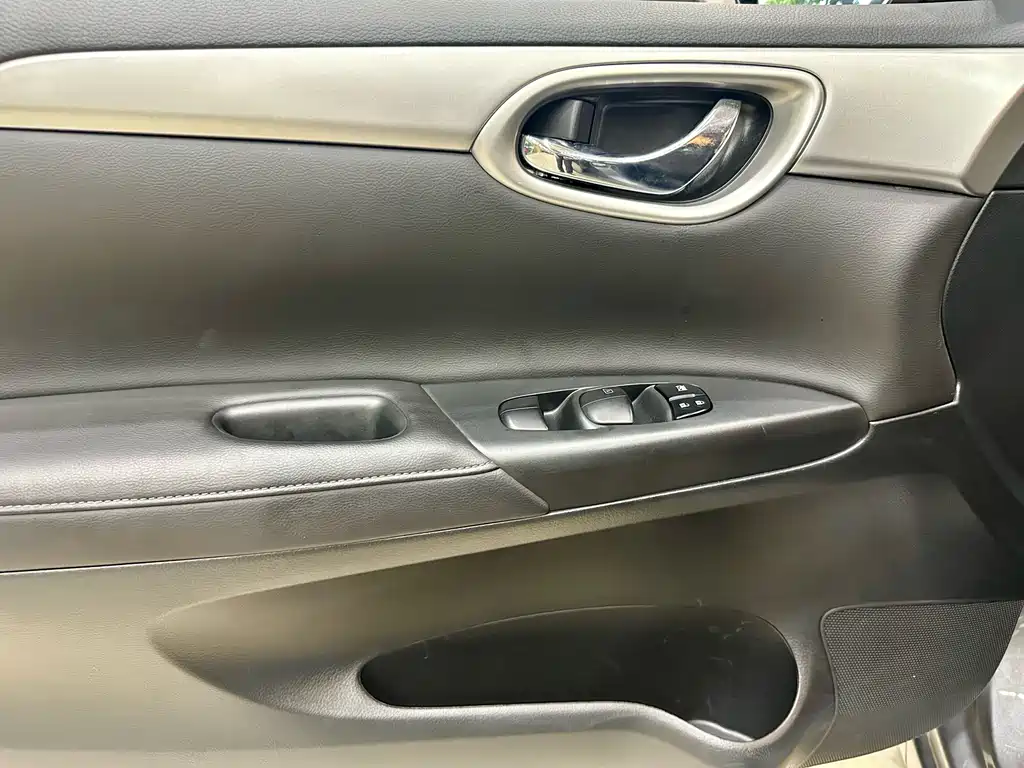 Nissan Sylphy 2022 — фото 19