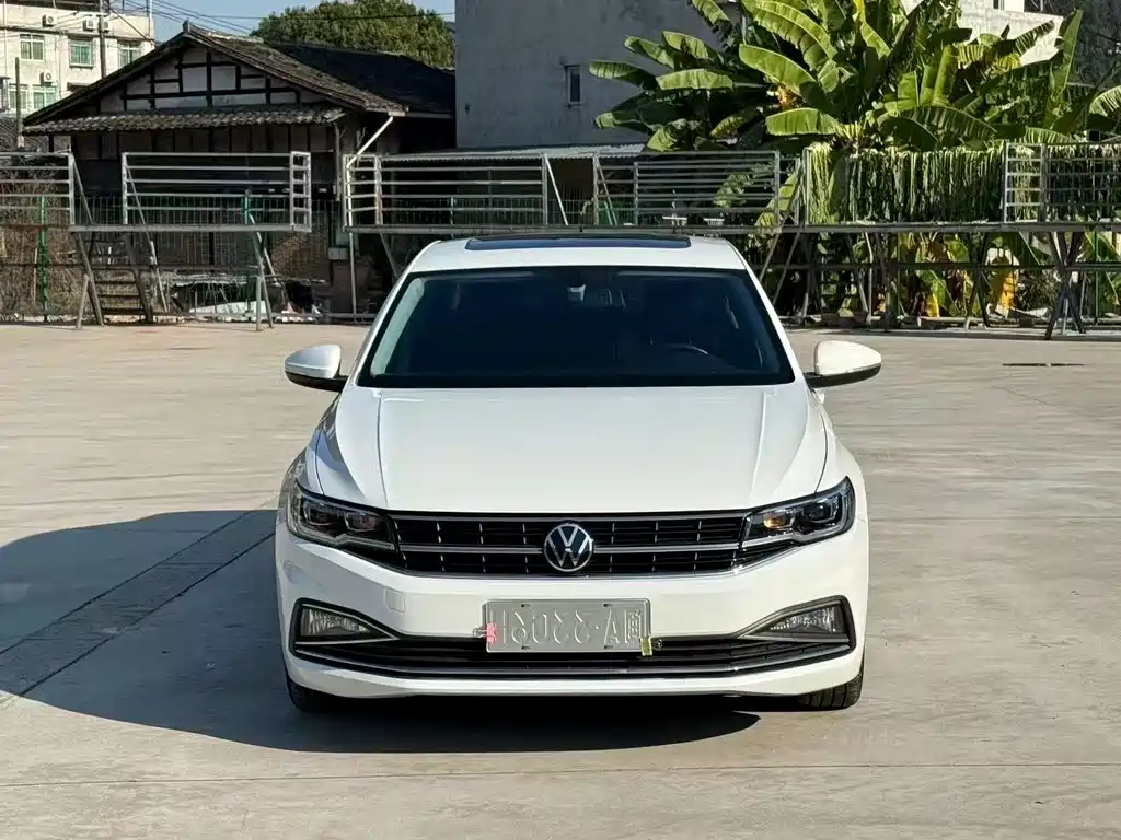 Volkswagen Bora 2021