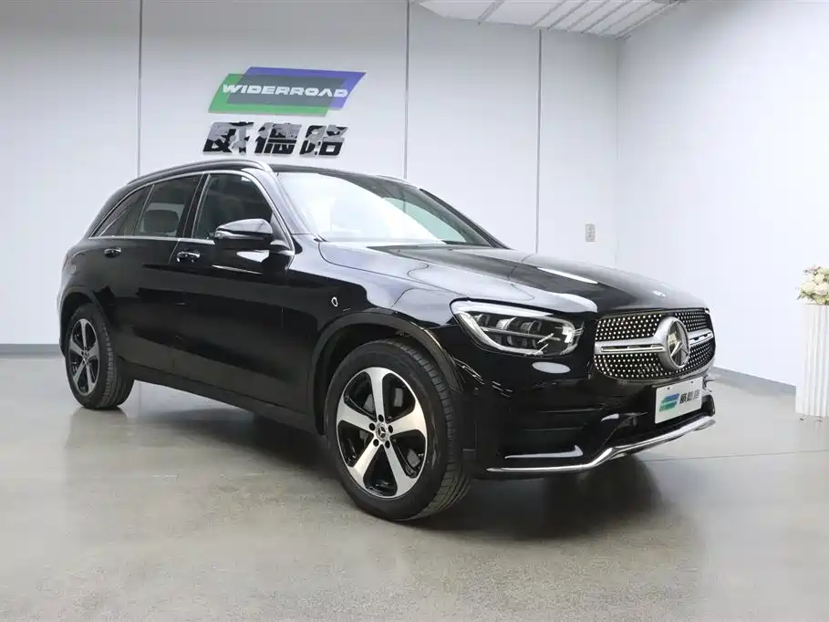 Mercedes-Benz GLC 2022 — фото 3