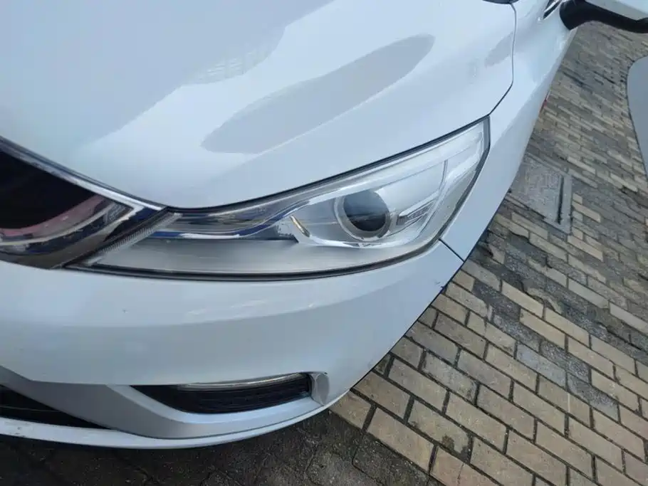 Geely Emgrand GS 2017