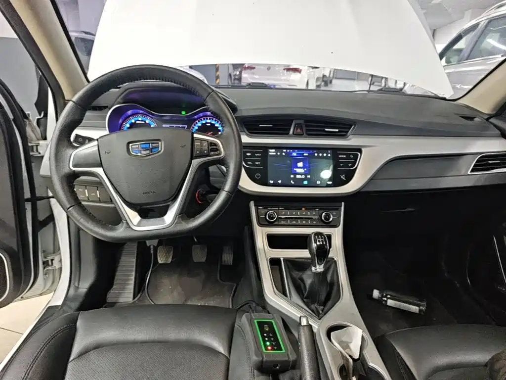 Geely Vision 2019 — фото 10