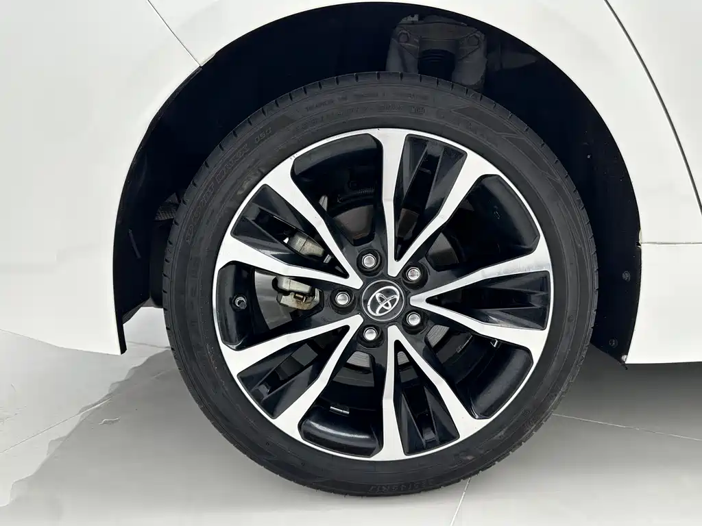 Toyota Levin 2023 — фото 17