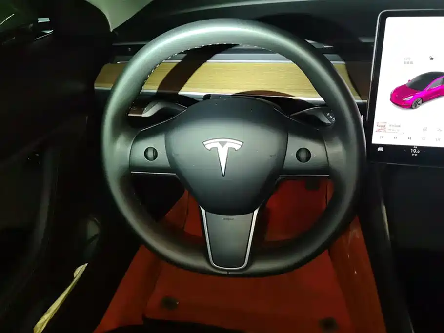 Tesla Model 3 2020 — фото 15