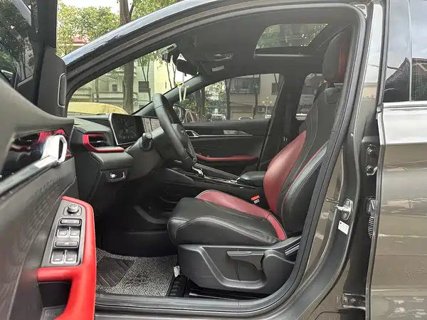 Geely Binyue 2022