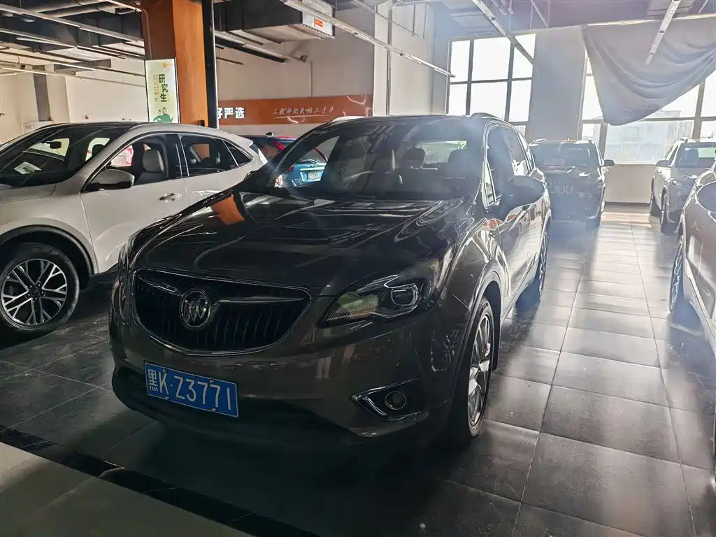 Buick Envision Plus 2018 — фото 1