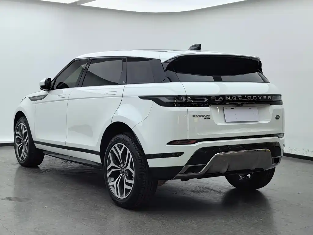 Land Rover Range Rover Evoque 2024 — фото 6
