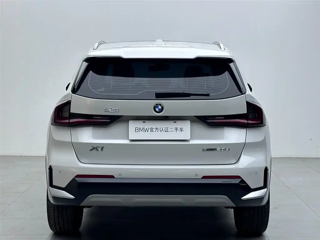 BMW X1 2025