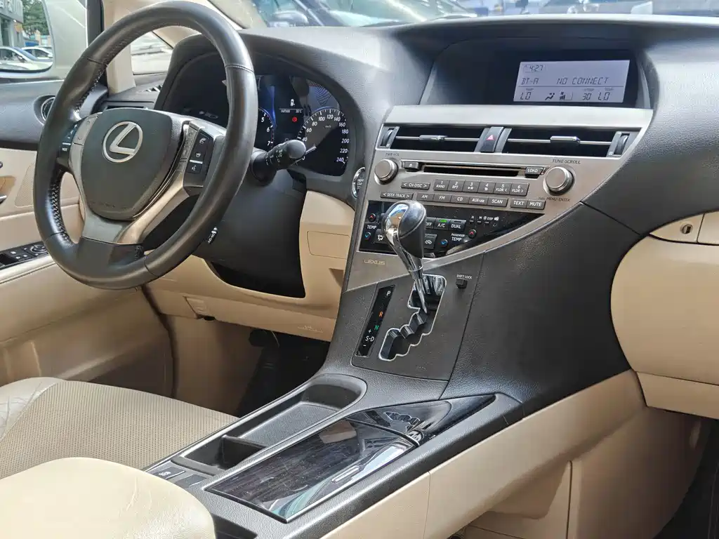 Lexus RX Classic 2012 — фото 15