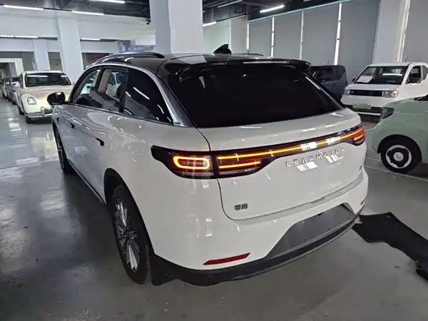 Leapmotor C11 2025